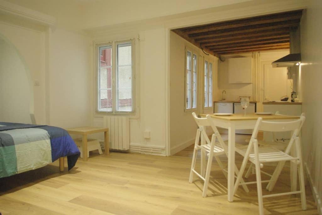 Dijon Standing Historic City Apartment المظهر الخارجي الصورة